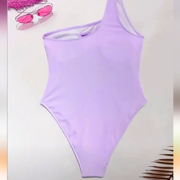 Asymmetrical One Shoulder Strap Cut Out Front Tummy Control High Cut One Piece - Picture 6 of 6